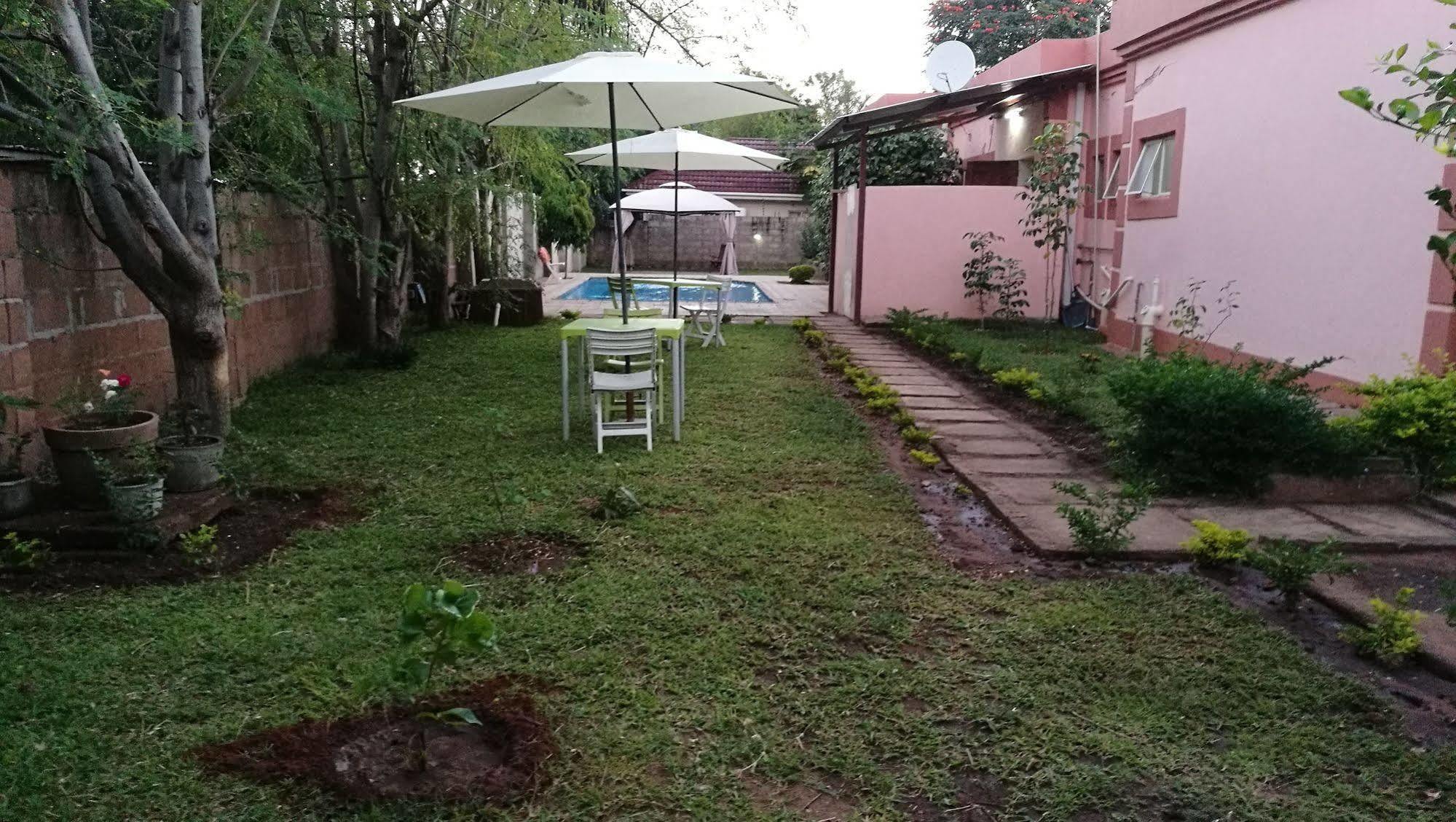 Lepatino Bed & Breakfast Livingstone Ngoại thất bức ảnh