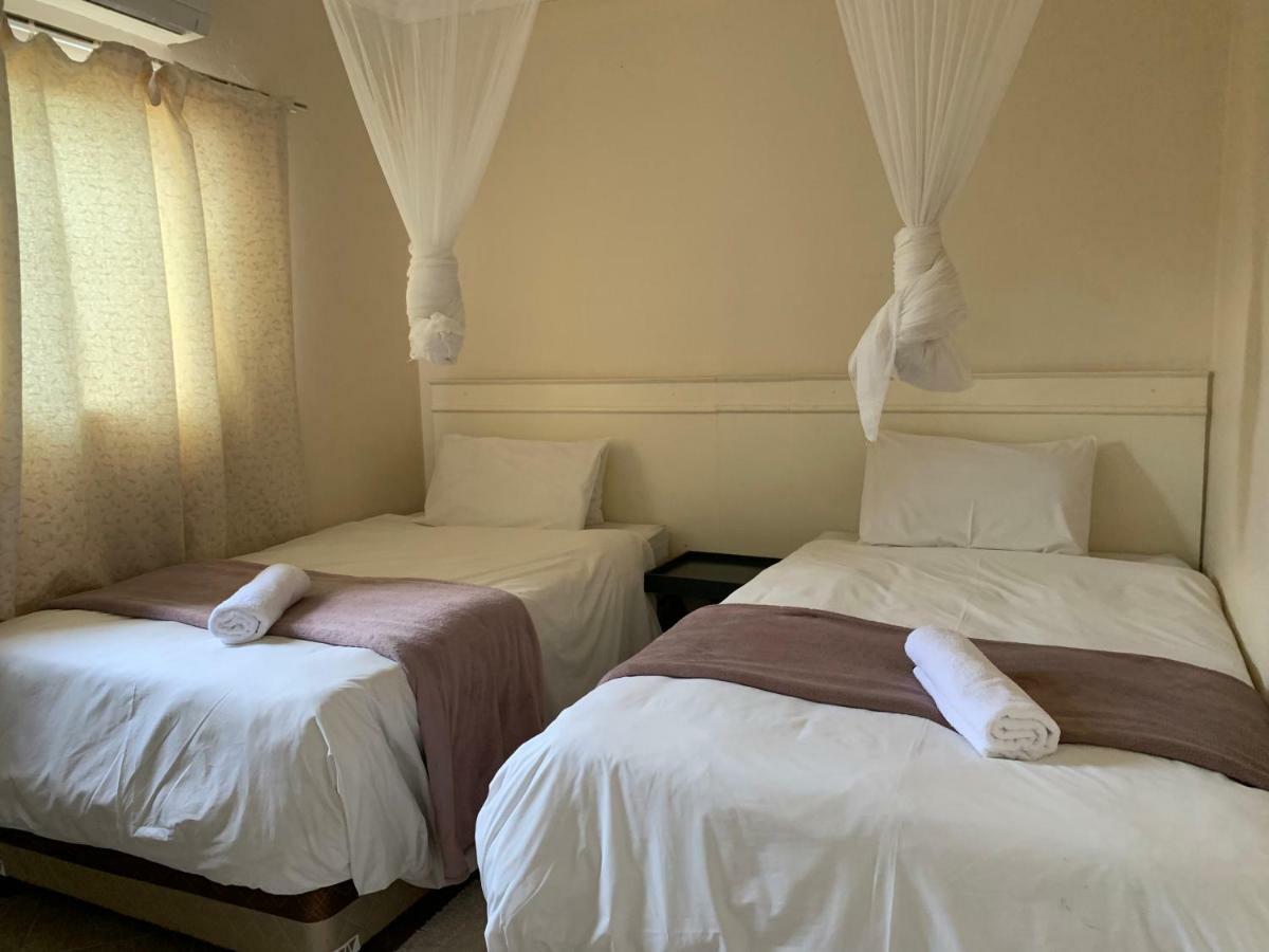 Lepatino Bed & Breakfast Livingstone Ngoại thất bức ảnh